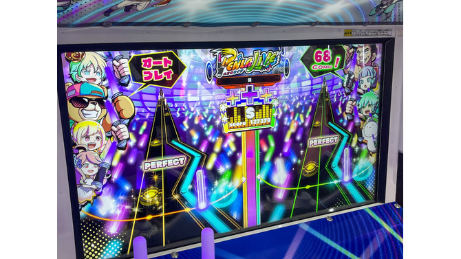 ライブのように“ペンラ”を振れ振れ！『PENLALIVE』は新感覚なペンライトリズムゲーム【アミューズメント エキスポ】