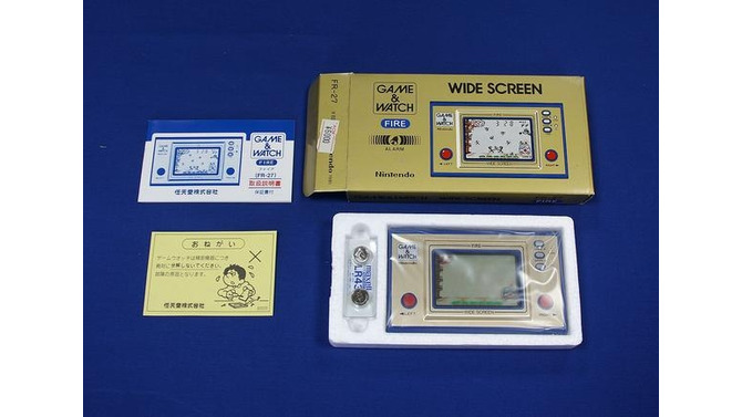 新品未使用「ゲーム＆ウオッチ」などがオークションに多数出品