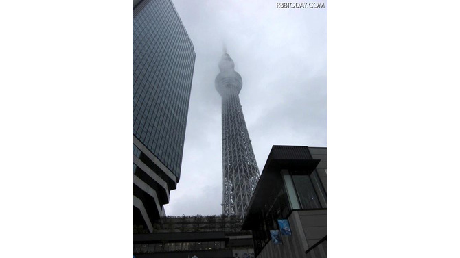 東京スカイツリー（5月22日、開業初日）