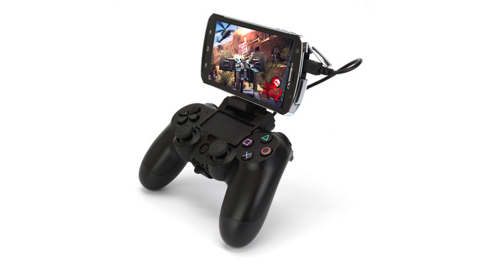 スマホと「DUALSHOCK 4」を接続するアタッチメントが登場