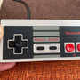 国内ではほとんど情報が無い海外版ファミコン「NES」の不思議な世界─ソフトの入れ方すら異なる“別物”っぷり！生粋のマニアがその魅力を語る