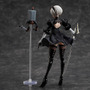 『NieR:Automata Ver1.1a』より、新グッズが続々登場！青い瞳＆太ももが映える「2B」フィギュアやポーチなど全16種