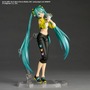 健康的なおヘソ！可動フィギュア「初音ミク　Fit Boxing Ver.」が登場ーダンベルや縄跳び、ゲームを再現可能なパーツも付属