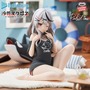 リラックスした姿の太ももに注目！ホロライブ・沙花叉クロヱのフィギュアがプライズに登場