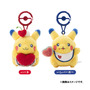ダイナーを手伝うピカチュウが可愛い！ちょっとレトロな新グッズ「PIKACHU DINER」として、ぬいぐるみやエプロンなどを用意