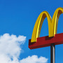 マクドナルドが『ポケモン』とコラボか？イーブイ、ピカチュウ、そして「メガルカリオ」らしきシルエットで匂わせ