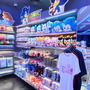 セガ、渋谷に公式ストア「SEGA STORE TOKYO」出店！限定デザインのソニックが展示の新店舗に突撃―COO・内海州史氏も登壇のオープニングセレモニーをレポート