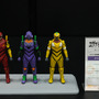 綾波レイ、アスカの大型造形物も！「エヴァワンフェス」珠玉の作品が大集結、放送30周年を記念した特別コラボ企画の様子をお届け【WF2025夏】
