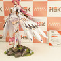 今年の夏は『NIKKE』が熱い！通常衣装から夏衣装まで、勝利の女神の麗しいフィギュアが「ワンフェス」に大集結