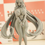 今年の夏は『NIKKE』が熱い！通常衣装から夏衣装まで、勝利の女神の麗しいフィギュアが「ワンフェス」に大集結