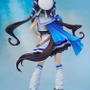 インナー越しのうっすらと透けるおへそ！『ウマ娘』より小悪魔系お嬢様「ヴィブロス」が立体化