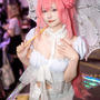 ドロシー（水着ver.）『勝利の女神:NIKKE』／namyau藍幽（Instagram：blue_yau2.0）