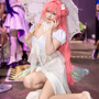 ドロシー（水着ver.）『勝利の女神:NIKKE』／namyau藍幽（Instagram：blue_yau2.0）