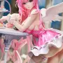 ムチっとした太もも！『勝利の女神：NIKKE』より「ドロシー：ノスタルジア」がフィギュア化―衣装の質感やテーブル上の小物まで精巧に再現