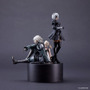 『ニーア』シリーズ15周年記念！「2B」ら3人が一緒になったスタチューフィギュア、CD、書籍がセットになった特別なBOXが予約受付開始