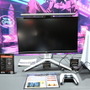 東京ゲームショウ 2025のBenQブースはゲームアートスタイルを鮮明に映し出す最新ゲーミングモニターが主役！猫麦とろろさんのスタイリッシュなパネルもお出迎え【TGS2025】