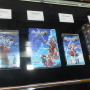 『空の軌跡』登場キャラ“50人超え”の身長差イラストが圧巻！国内メディアも“ほぼ初見”の超貴重アイテムもブースに展示【TGS2025】