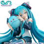 ガンダム45周年「初音ミク」×「ダブルオーガンダム」が1/7スケールフィギュア化！イラストレーター・Ixy氏によるイラストを繊細に表現