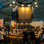 【TGS2025】カウンターで接客！？没入感あふれるエンタメが最高だった『ブラウンダスト2』×インディーゲーム「ソード・ビストロVR」レポ