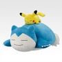 『ポケモン』新作一番くじの全ラインナップ公開！A賞はチコリータ、ポカブ、ワニノコのぬいぐるみが付いたモンスターボール型ゲームクッション