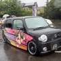 『ウマ娘』の痛車が集結！雨に負けない躍動感を放つ【第九回 天下無双 東西最強痛車決戦 フォトレポ】