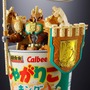 カルビーの「じゃがりこ」がロボットに！“超おかし”なコラボ商品「超合金 じゃがりこキング」爆誕