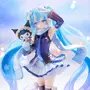 「雪ミク」×「クロミ」フィギュアが幻想的!ツインテールにはクリアパーツ、衣装はパール塗装により美しく変化