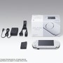 新型PSP：正式発売日は10月16日、価格は19,800円