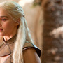 エミリア・クラーク／「ゲーム・オブ・スローンズ 第二章：王国の激突」　Game of Thrones (c) 2013 Home Box Office, Inc. All rights reserved. HBO(R) and related service marks are the property of Home Box Office, Inc. Distributed by Warner Home Video Inc.