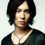 鈴木達央さん