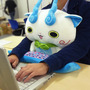 もんげーかわいい！癒やしの「コマさん」PCクッション、プレミアムバンダイで予約受付中