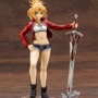 フィギュア「“赤”のセイバー」12,000円+税(C)東出祐一郎・TYPE-MOON / FAPC