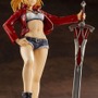 フィギュア「“赤”のセイバー」12,000円+税(C)東出祐一郎・TYPE-MOON / FAPC