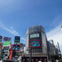 『FGO』が渋谷スクランブル交差点をジャック！8月11日まで4周年特別映像を街頭ビジョン5ヶ所同時放映