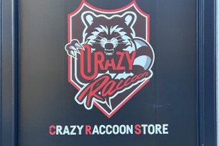 Crazy Raccoonオーナー「CR.おじじ」が今後の展開をポロリ―CRストア1周年記念激レアグッズや漫画化も？ 画像