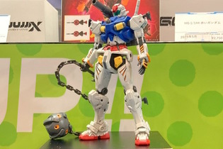 ジークアクスより「セイラ専用軽キャノン」がHGガンプラ化！印象的なトリコロールカラーに、手にはガンダムハンマーも 画像