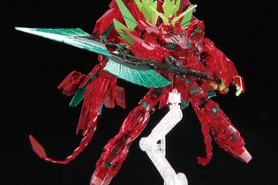 福岡限定色の「HG ユニコーンガンダム ペルフェクティビリティ」がクリアカラーで登場！サイコフレームのクリアグリーンもより深い色合いに 画像