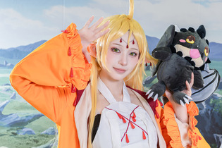 【コスプレ】「ウルアコ」に美女エルフ出現！池袋コスプレPR大使にも就任した“月海つくね”が注目アニメのヒロイン姿を披露【写真10枚】 画像