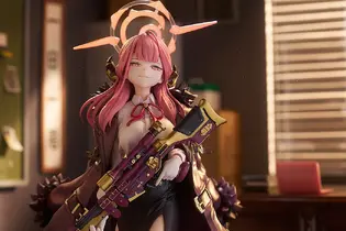 スカートからのぞく太もも！『ブルアカ』アルがフィギュア化ーニコッと笑った差し替え表情パーツなど、クールな「アウトロー」の魅力を表現 画像