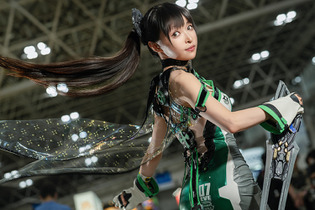 【コスプレ】ボディスーツで際立つスタイル！躍動感あふれるアクションポーズで魅せる『Stellar Blade』の美女レイヤー【写真13枚】 画像