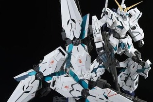 PGガンプラ2連発！「ユニコーンガンダム（最終決戦Ver.）」と「フェネクス（ナラティブVer.）」がプレバンで再販 画像