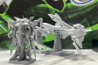 『スパロボOG』より「ハイペリオン」「ヒュッケバインMk-III トロンベ」が立体化！SMPとHGでそれぞれ展開 画像