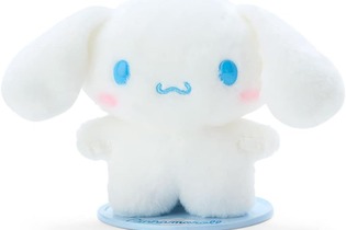 磁石で自立する、シナモロールの手のひらサイズなぬいどりドールがSNS映えまちがいなし 画像