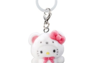 ふわふわな雪をフロッキー加工で表現!? 「サンリオキャラクターズ」が“しろくま”姿でめじるしアクセサリー化 画像