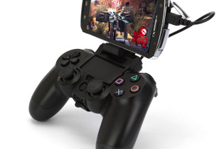 スマホと「DUALSHOCK 4」を接続するアタッチメントが登場 画像