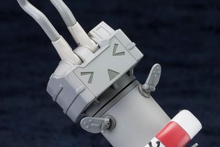 『艦これ』「連装砲ちゃん」が全高80mmのプラモデルに ─ 大破状態の「あの顔」も再現も可能！ 画像