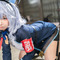 【コスプレ】メモリアルロビーの名シーンをバッチリ再現！タイトな衣装を着こなす『ブルアカ』アコが颯爽と登場【写真9枚】