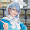 【コスプレ】ふんわりとした微笑みが可愛くて癒やされる！『ブルアカ』アロナが白いリボンに青のセーラー服で爽やかさ全開【写真9枚】