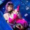 【コスプレ】ムチを片手に豊満な美ボディでバイクを走らせる！ストッキングも妖艶な『カレイドライダー』ルーシーが美しすぎた【写真8枚】