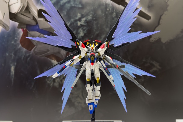 劇場版ガンダムSEEDより「ストフリ弐式」がHGガンプラ化！ドラグーンシステムには「光の翼エフェクト」もセットに 画像